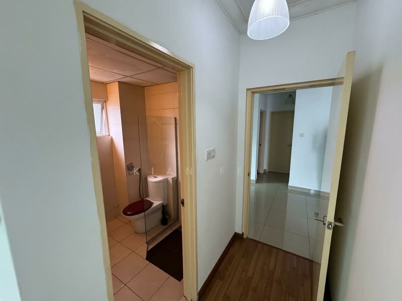 Servis Apartment untuk Disewa di Metropolitan Square - Kian Fei - Bathroom - PropertyGuru.com.my