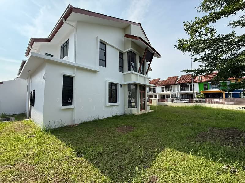 Rumah Teres 2 Tingkat untuk Dijual di Bangi (Selangor) - Zairul Asrah Zulkefli - Exterior - PropertyGuru.com.my