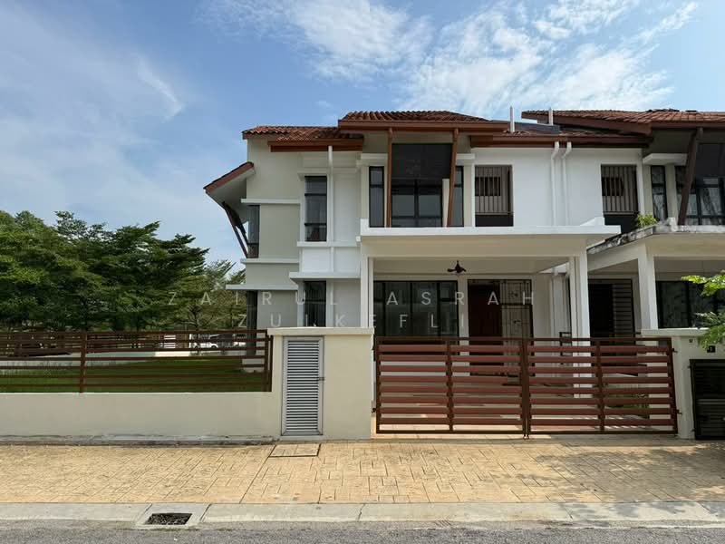 Rumah Teres 2 Tingkat untuk Dijual di Bangi (Selangor) - Zairul Asrah Zulkefli - Exterior - PropertyGuru.com.my