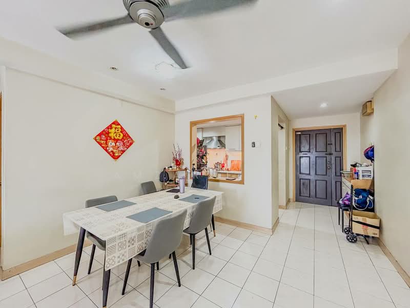 Condominium for Sale at Vista Komanwel A - Amzar Faiz - Dining Room - PropertyGuru.com.my