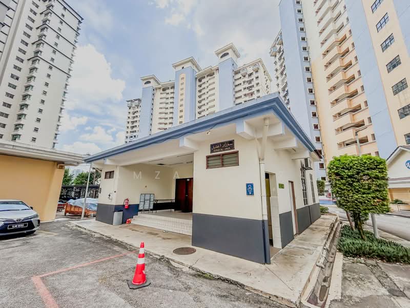 Condominium for Sale at Vista Komanwel A - Amzar Faiz - Exterior - PropertyGuru.com.my