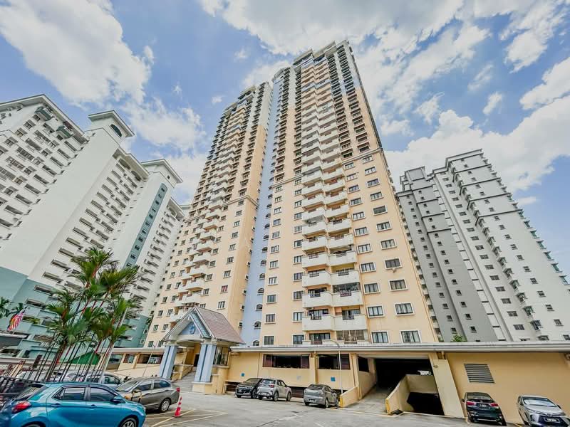 Condominium for Sale at Vista Komanwel A - Amzar Faiz - Exterior - PropertyGuru.com.my