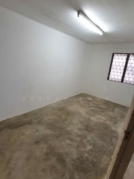 Flat for Sale at Flat Pandan Indah 3/3 - Sushan Khor - PropertyGuru.com.my