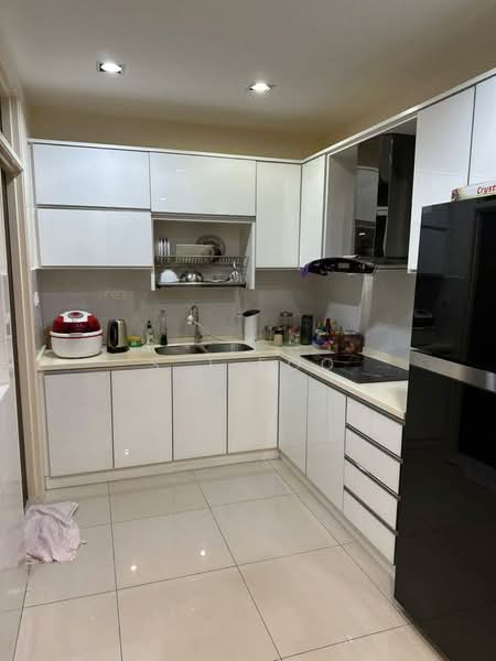 Kondominium untuk Dijual di Reflections Condominium - S J Foo - PropertyGuru.com.my