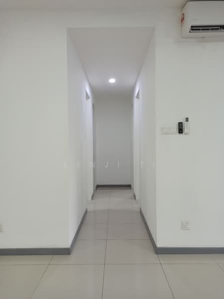 Service Residence for Rent at United Point (Residensi Berpadu) - Kenji Ti - Corridor - PropertyGuru.com.my