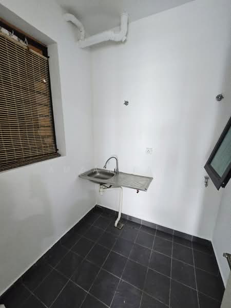 Condominium for Sale at Cristal Serin Residence - Amzar Faiz - Interior - PropertyGuru.com.my