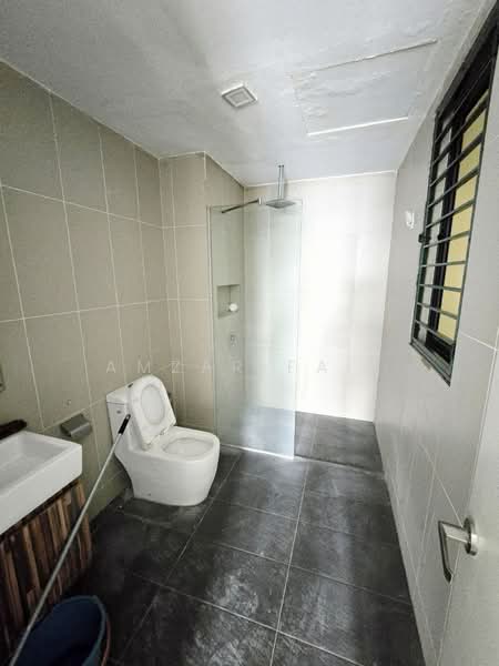 Condominium for Sale at Cristal Serin Residence - Amzar Faiz - Bathroom - PropertyGuru.com.my