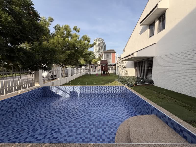 2-storey Terraced House for Sale in Sri Hartamas (Kuala Lumpur) - Jackie Fong - Exterior - PropertyGuru.com.my