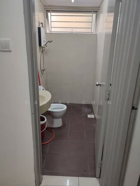 Kondominium untuk Dijual di Platinum Lake PV 20 - Daniel Chin - Bathroom - PropertyGuru.com.my