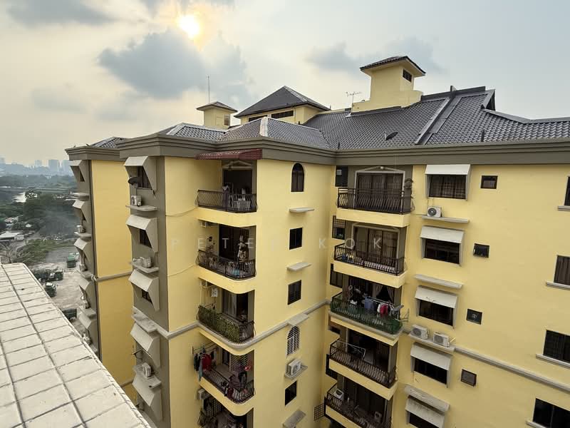 Kondominium untuk Dijual di Sri Manja Court - Peter Kok - PropertyGuru.com.my