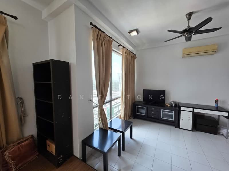 Servis Apartment untuk Dijual di Serviced Residence @ Casa Tiara - Daniel Tong - Living Room - PropertyGuru.com.my