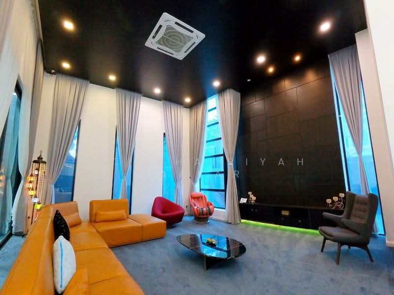 Rumah Banglo untuk Dijual di Ampang (Selangor) - SITI KHAIRIYAH JAAFAR - Living Room - PropertyGuru.com.my