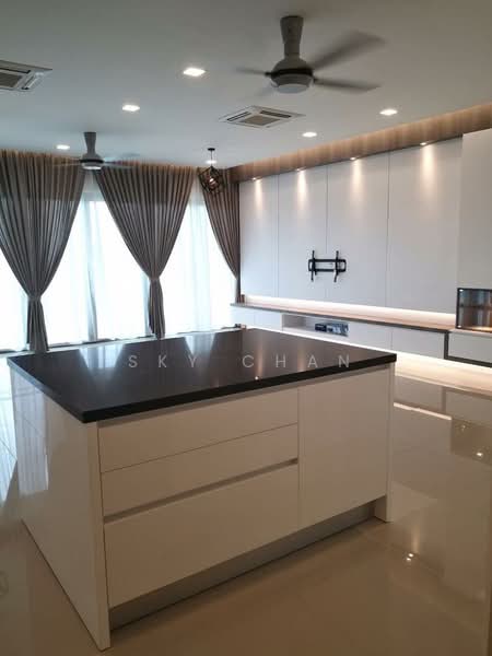 Condominium for Sale at KM1 East - Sky Chan - Living Room - PropertyGuru.com.my