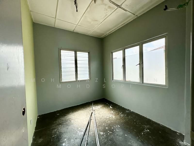 2-storey Terraced House for Sale in Saujana Utama (Selangor) - Mohd Hazlan bin Mohd Sopi - Interior - PropertyGuru.com.my