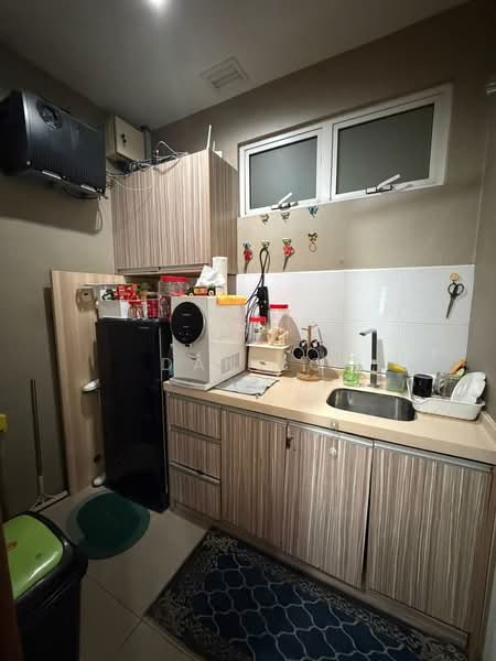 Office for Rent in Kuala Lumpur (Kuala Lumpur) - Dan Lo - Kitchen - PropertyGuru.com.my