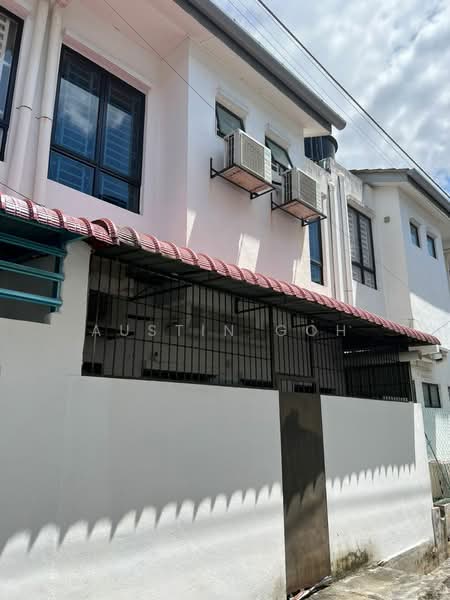 2-storey Terraced House for Sale in Semenyih Parklands (Beranang) - Austin Goh - Exterior - PropertyGuru.com.my