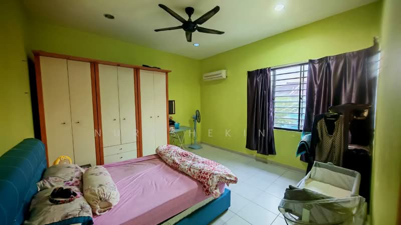 Rumah Teres untuk Dijual di Kajang (Selangor) - Nurashekin . - Bedroom - PropertyGuru.com.my