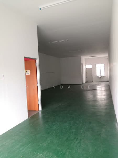 Shop for Rent in Taman Gemilang (Kulai) - Melinda Ee - Interior - PropertyGuru.com.my