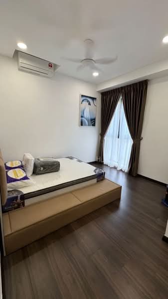 Servis Apartment untuk Dijual di Duta Park Residences - CCS Shan - Bedroom - PropertyGuru.com.my