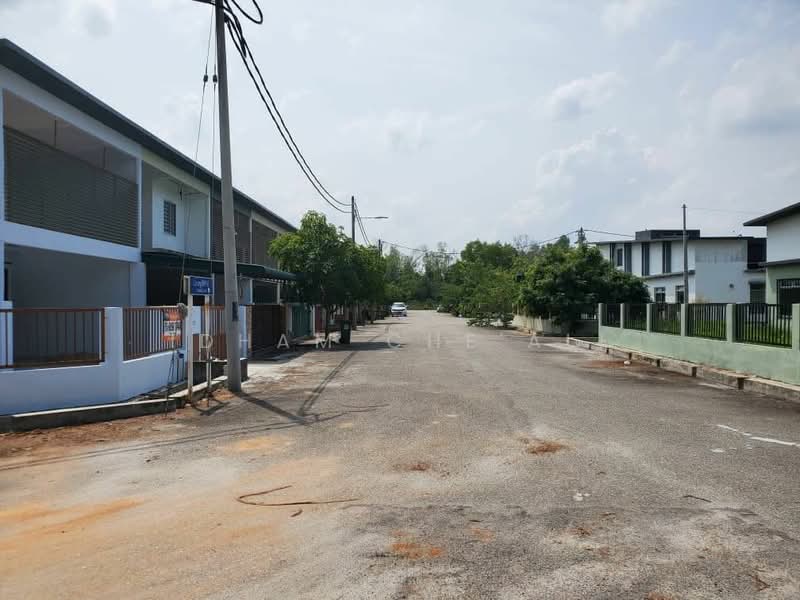 1.5-storey Terraced House for Sale in Taman Jack Bandar Baru Kuantan Putri (Kuantan) - Idham Che'Ali - Exterior - PropertyGuru.com.my