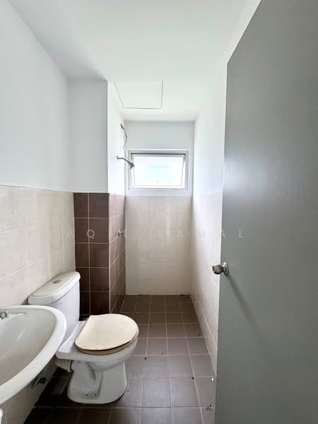 Kondominium untuk Dijual di Suria Jelatek - Aqil Kamal - Bathroom - PropertyGuru.com.my
