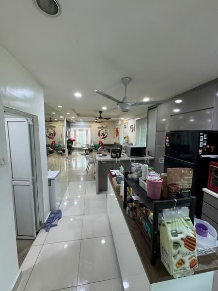 Rumah Teres 2 Tingkat untuk Dijual di Bandar Indahpura (Kulai) - May Chong - Living Room - PropertyGuru.com.my