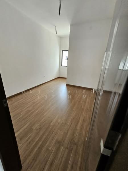 2-storey Terraced House for Rent in Dengkil (Selangor) - Umi Khalsom Ibrahim - PropertyGuru.com.my