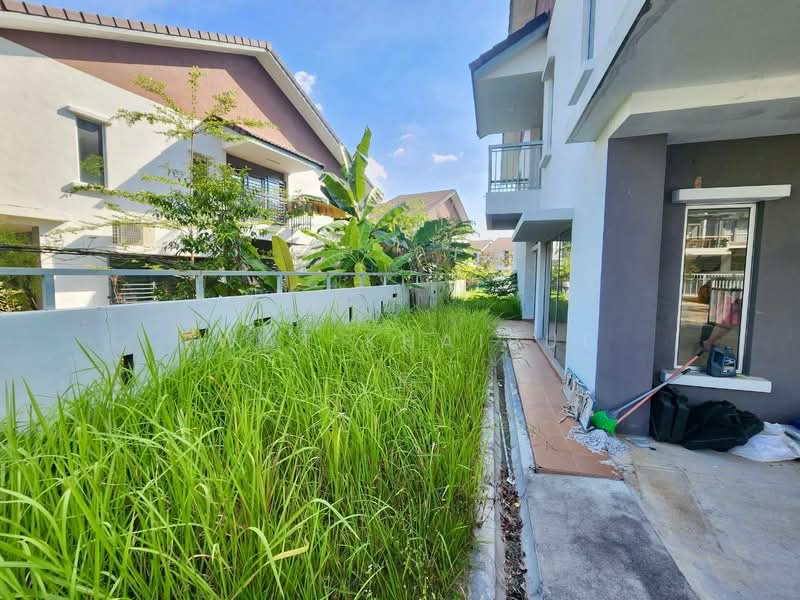 2-storey Terraced House for Sale in Serene Heights (Semenyih) - Ewat Khairul - Exterior - PropertyGuru.com.my