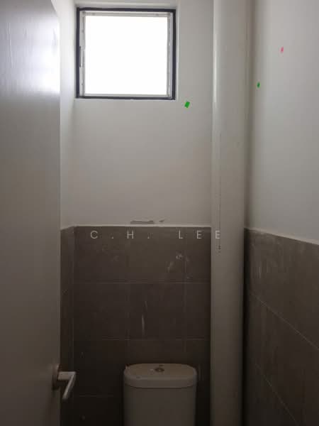Kedai / Pejabat untuk Disewa di Sungai Petani (Kedah) - C.H. Lee - Bathroom - PropertyGuru.com.my