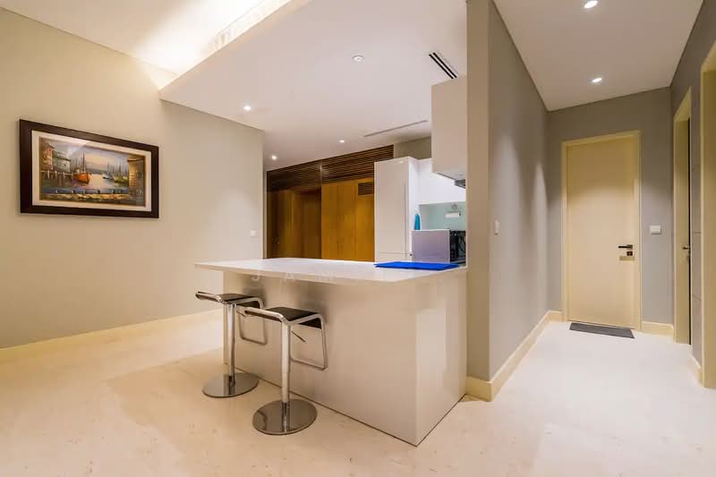 Service Residence for Sale at Banyan Tree Signatures - Jamie . - PropertyGuru.com.my