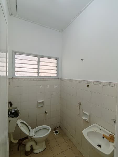 1-storey Terraced House for Sale in Bandar Puncak Alam (Puncak Alam) - Azmi . - PropertyGuru.com.my