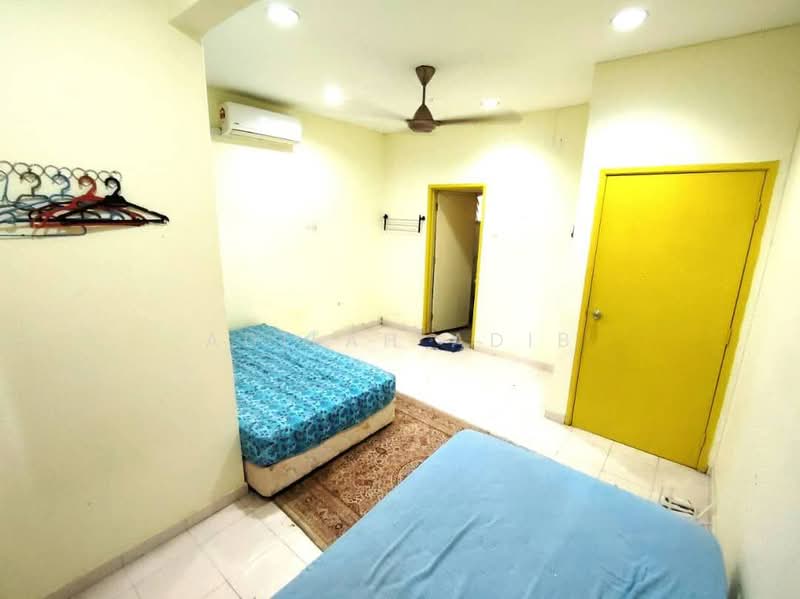 Rumah Teres 1.5 Tingkat untuk Dijual di Bandar Tun Hussein Onn (Cheras) - Adilah Adib - Bedroom - PropertyGuru.com.my
