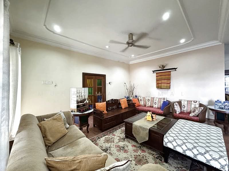 Bungalow for Sale in Kampung Tunku (Petaling Jaya) - Muhammad Iqmal Rahiman - Living Room - PropertyGuru.com.my