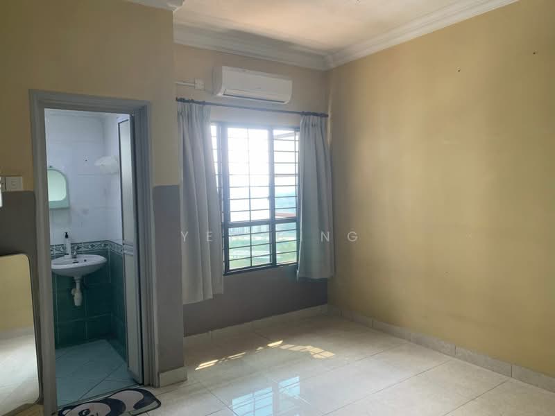 Apartment for Rent at Villamas Apartment - Yen Ling - Bathroom - PropertyGuru.com.my