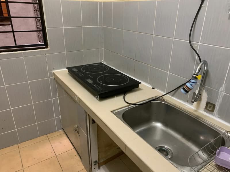 Apartment for Rent at Villamas Apartment - Yen Ling - Kitchen - PropertyGuru.com.my