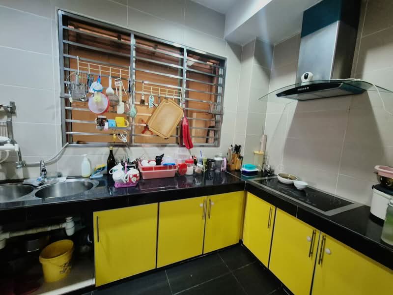 Semi-Detached House for Sale in Gombak (Selangor) - David Chung - Kitchen - PropertyGuru.com.my