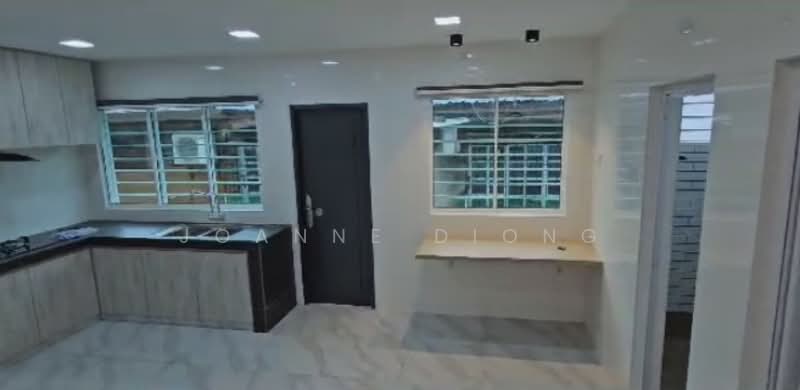 1-storey Terraced House for Rent in SS4 (Petaling Jaya) - Joanne Diong - Kitchen - PropertyGuru.com.my