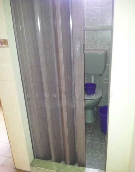 1-storey Terraced House for Rent in SS3 (Petaling Jaya) - Joanne Diong - Bathroom - PropertyGuru.com.my