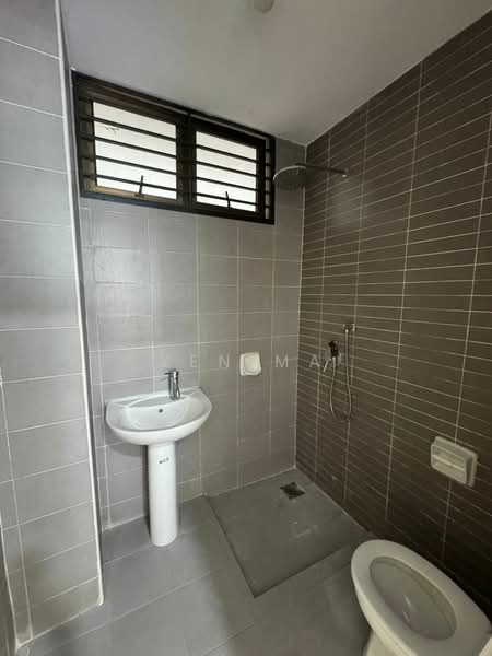 Servis Apartment untuk Dijual di Palazio - Yen Ma - Bathroom - PropertyGuru.com.my