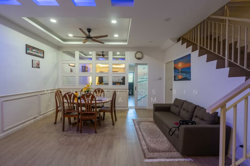 2-storey Terraced House for Sale in Klang (Selangor) - Mohd Yunos Bin A.Karim - Living Room - PropertyGuru.com.my
