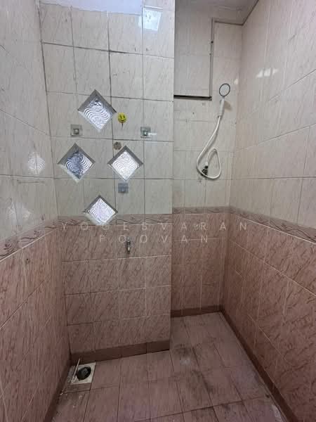 1-storey Terraced House for Rent in Taman Klang Jaya (Klang) - Yogesvaran Poovan - PropertyGuru.com.my