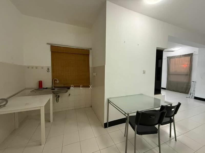 Service Residence for Rent at Ritze Perdana 1 - Rex Lok - Kitchen - PropertyGuru.com.my