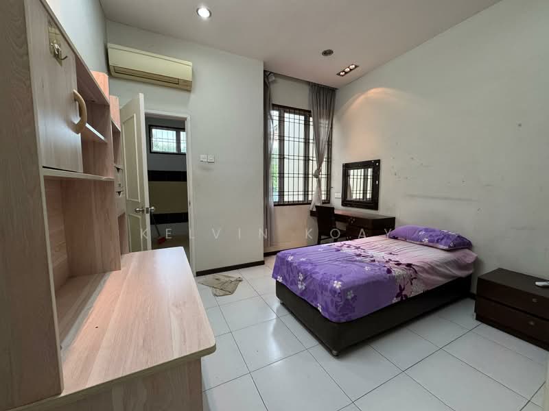 2.5-storey Terraced House for Sale in Taman Impian Emas (Skudai) - Kelvin Koay - Bedroom - PropertyGuru.com.my