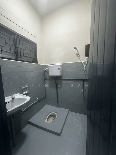 Rumah Teres 2 Tingkat untuk Disewa di Taman Sri Tebrau (Johor Bahru) - Vinnie Sam - PropertyGuru.com.my