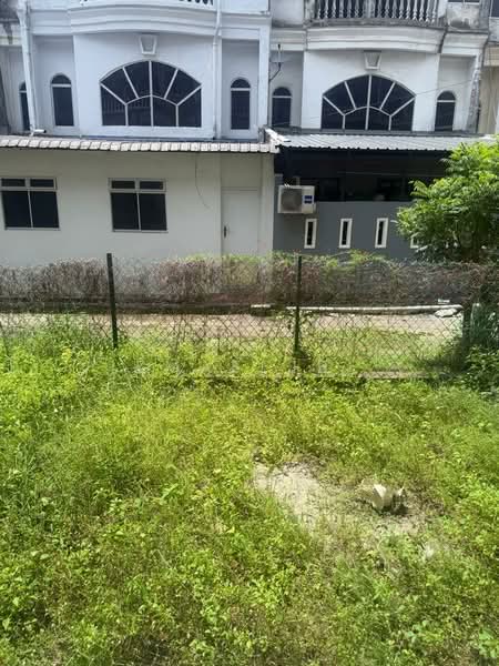 Rumah Teres 3 Tingkat untuk Dijual di Taman Tampoi Utama (Johor Bahru) - Izmaeljb . - Exterior - PropertyGuru.com.my