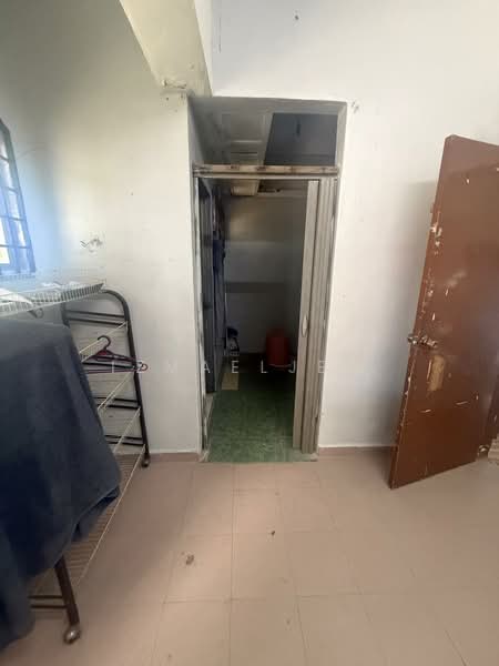 Rumah Teres 3 Tingkat untuk Dijual di Taman Tampoi Utama (Johor Bahru) - Izmaeljb . - Interior - PropertyGuru.com.my