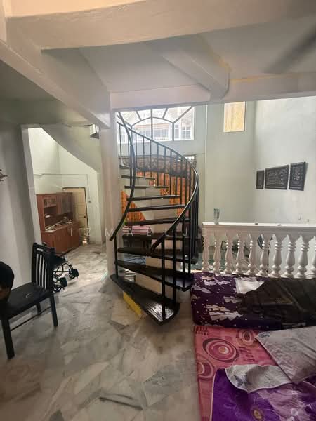 Rumah Teres 3 Tingkat untuk Dijual di Taman Tampoi Utama (Johor Bahru) - Izmaeljb . - Interior - PropertyGuru.com.my