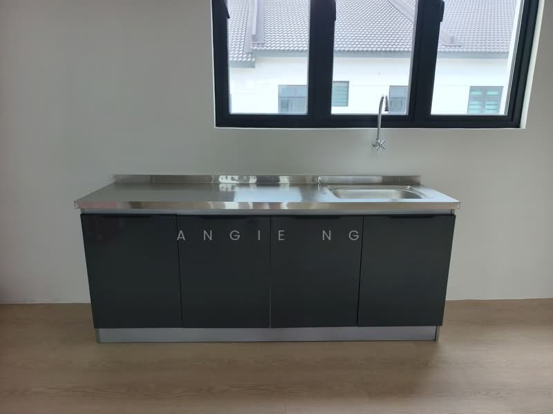 Office for Rent in Taman Ayer Molek (Ayer Molek) - Angie Ng - Kitchen - PropertyGuru.com.my