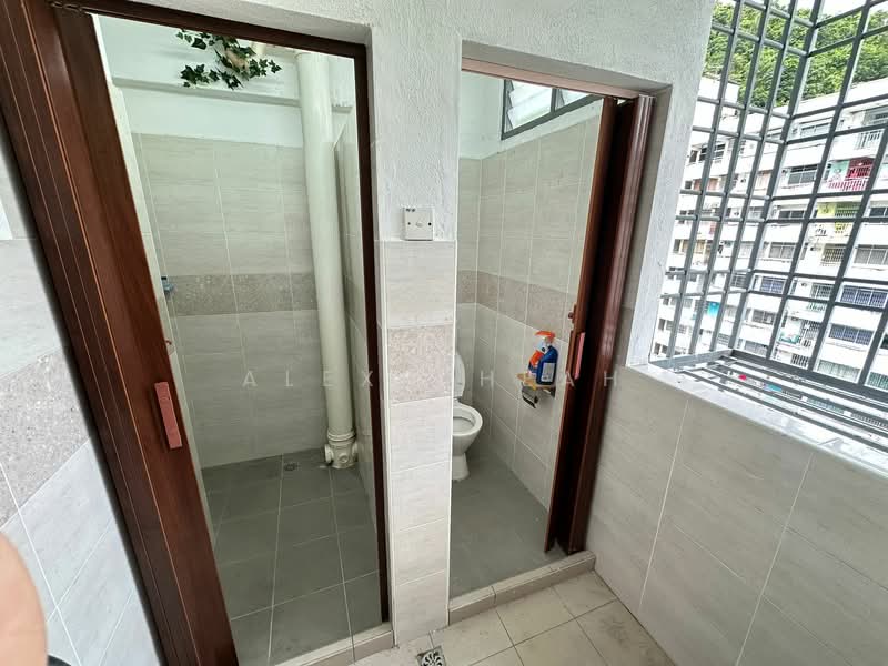 Apartment for Rent at Majestic Height - Alex Cheah - Bathroom - PropertyGuru.com.my