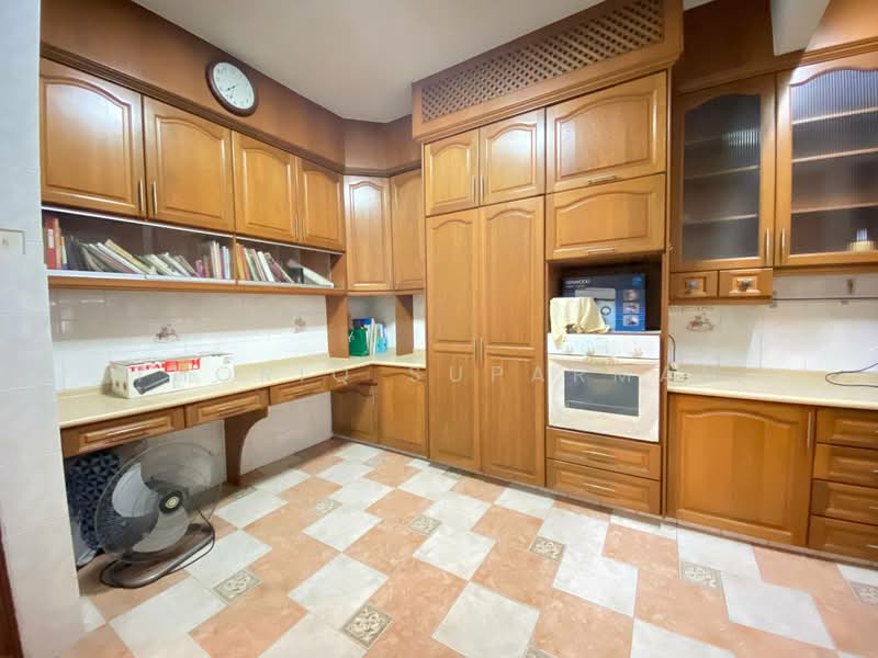 Rumah Teres 2 Tingkat untuk Dijual di Taman Bukit Maluri (Kepong) - Thoriq Suparman - Kitchen - PropertyGuru.com.my